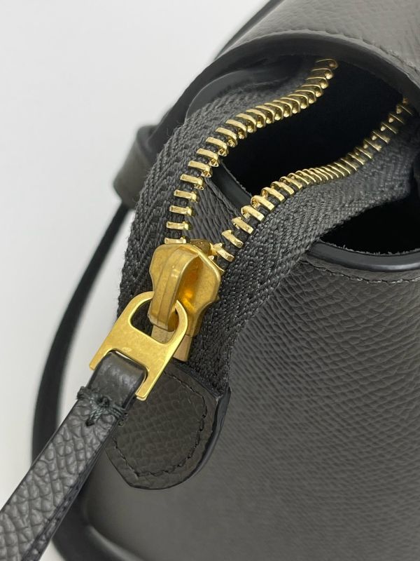 【95成新】CELINE 小牛皮BLET手袋鯰魚包NANO 