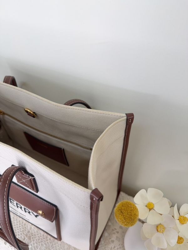 【分期0利率】BURBERRY Freya 托特包 小號【95成新】 