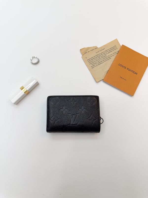 【85成新】LV Clea 短夾 