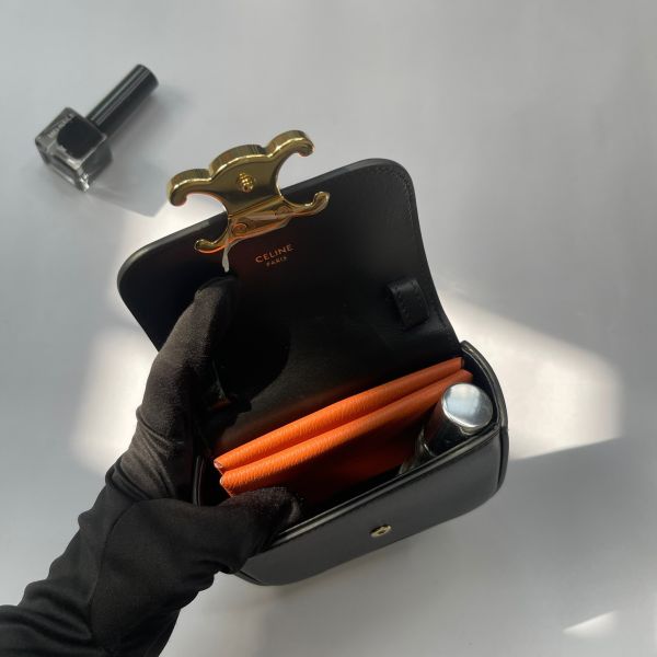 【12期0利率】CELINE CLAUDE亮澤牛皮革迷你手袋 【99成新】 