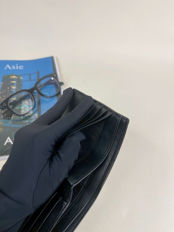 【分期0利率】FENDI 雙色拼接8卡短夾 【9成新】 