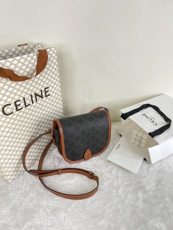 【分期0利率】CELINE Triomphe帆布中型Folco手袋 【9成新】 