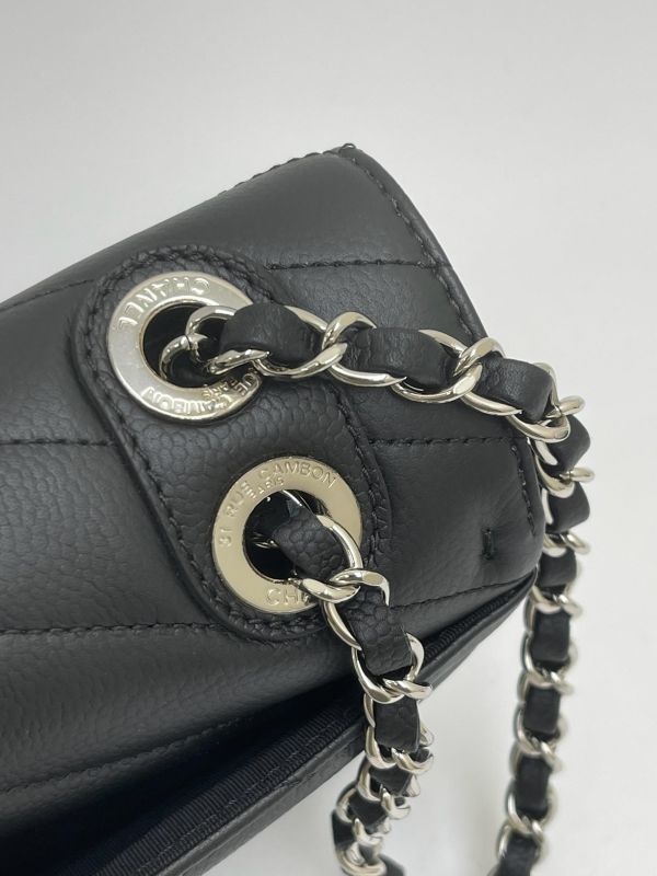 【未使用閒置品】CHANEL 山型紋翻蓋包 
