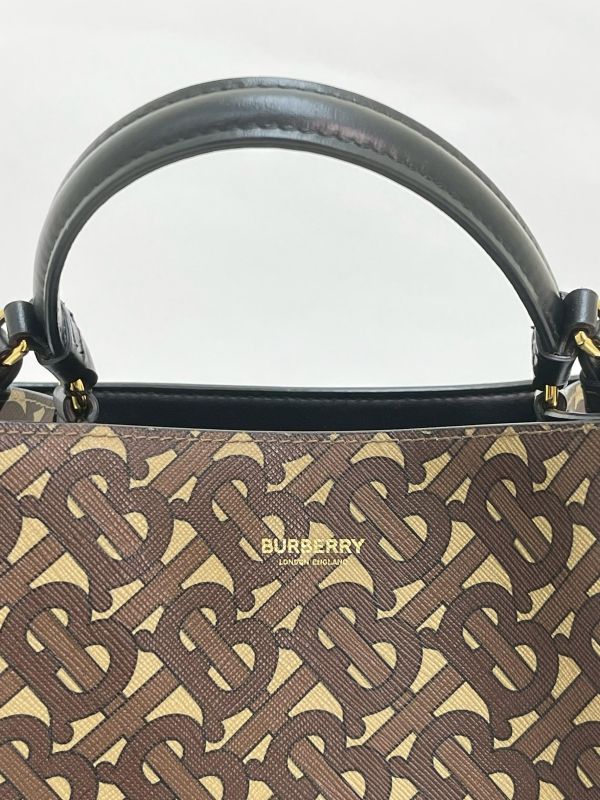 【9成新】BURBERRY PEGGY TB老花水桶包 小號 