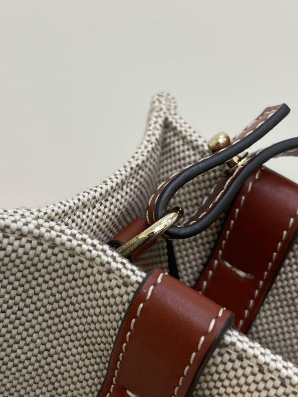 【99成新】CHLOE WOODY SMALL 
