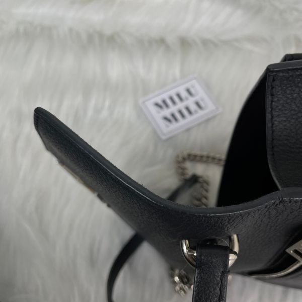 【9成新】【12期0利率】 LV Mylockme 鏈帶手袋 