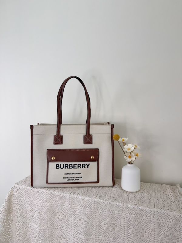 【分期0利率】BURBERRY Freya 托特包 小號【95成新】 