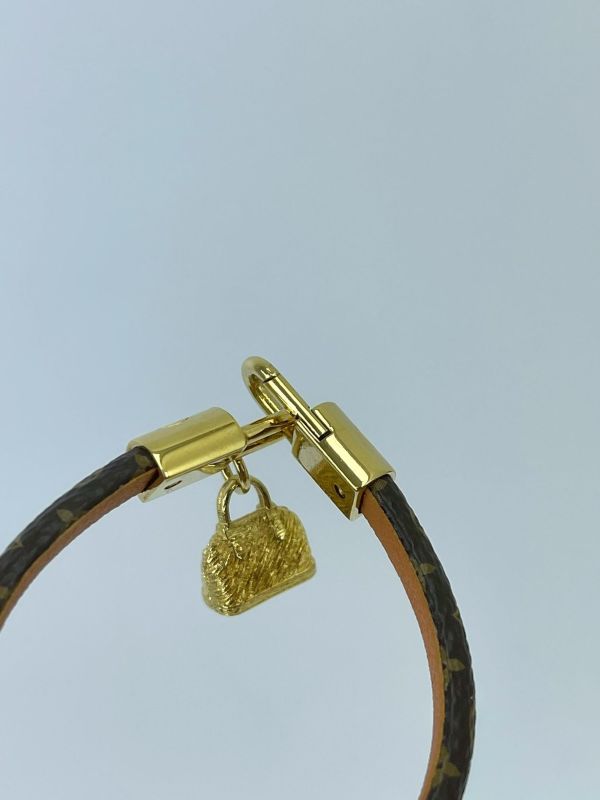 【閒置新品】LV Alma Monogram 手鐲 