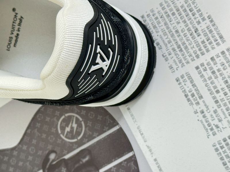 【分期0利率】LV Trainer 運動鞋  女段38號【未使用閒置品】 