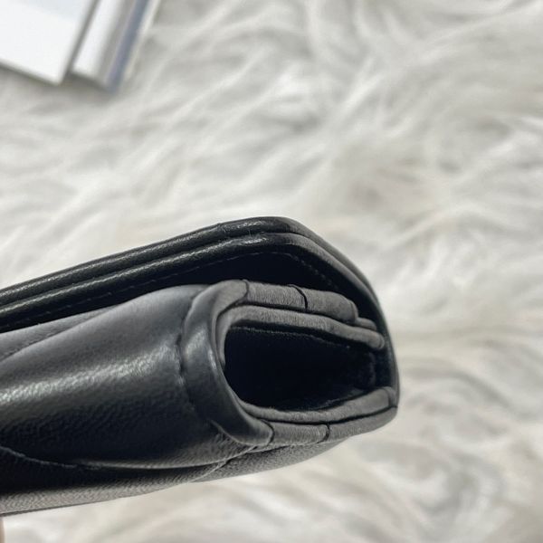 【12期0利率】CHANEL 19口蓋卡包【全新閒置】 