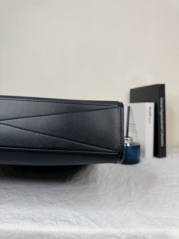 【分期0利率】BURBERRY DANNY 防刮格紋兩用公事包【95成新】 