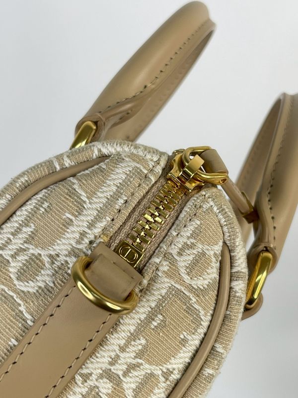 【99成新】DIOR Groove 17 