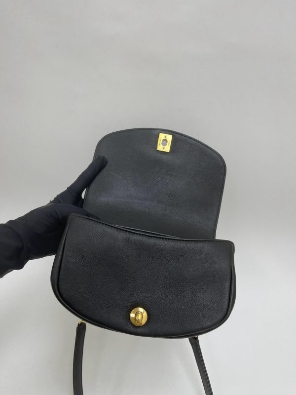 【9成新】CHANEL 菱格紋馬鞍胸腰包 