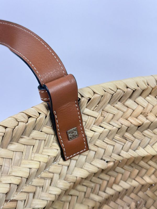 【99成新】LOEWE  棕櫚葉和小牛皮小籃子包 