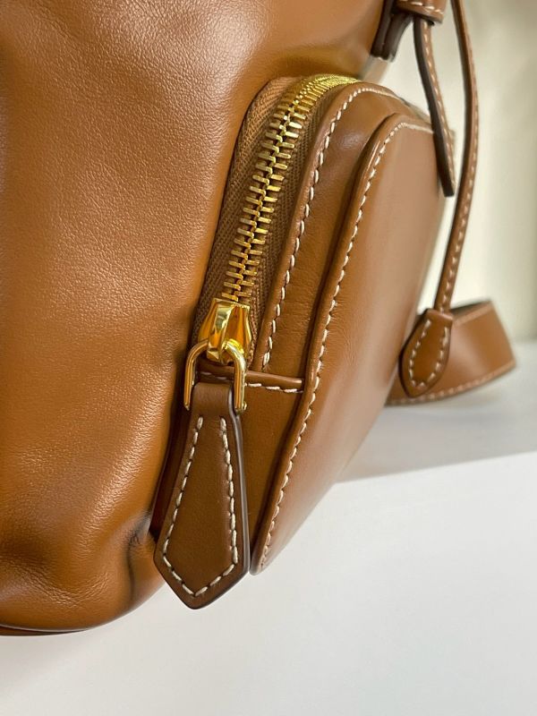 【分期0利率】MIUMIU  皮革後背包 大號 【未使用閒置品】 