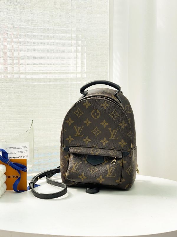 【9成新】LV Palm Springs Mini 