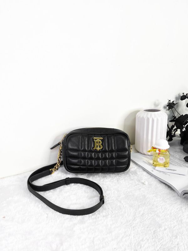 【95成新】BURBERRY Lola 羊皮縫線迷你斜背相機包 