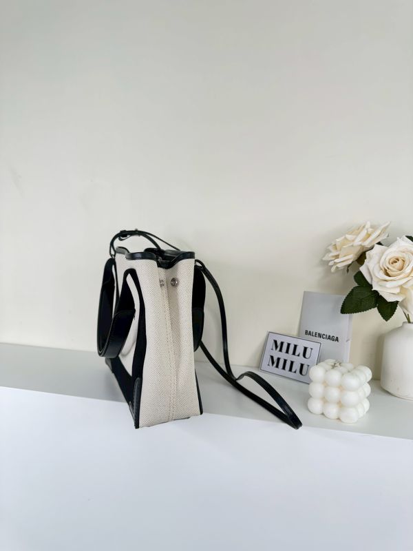 【分期0利率】Balenciaga Navy Cabas XS(背帶款)【9成新】 