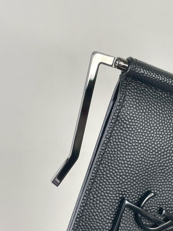 【99成新】YSL 對折短夾附鈔票夾 