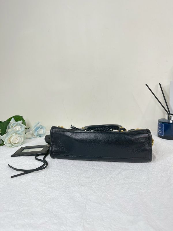 【分期0利率】Balenciaga迷你機車包【9成新】 
