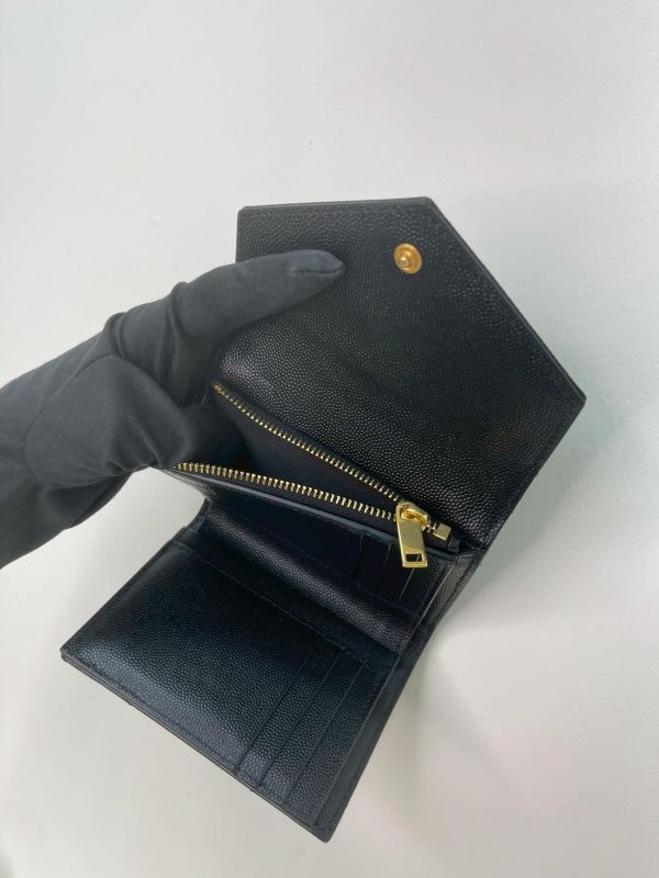 【99成新】YSL 魚子醬三折短夾 