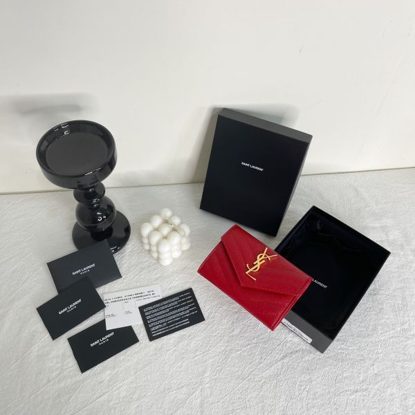 【12期0利率】YSL 粒面壓紋小型信封錢包【全新閒置】 