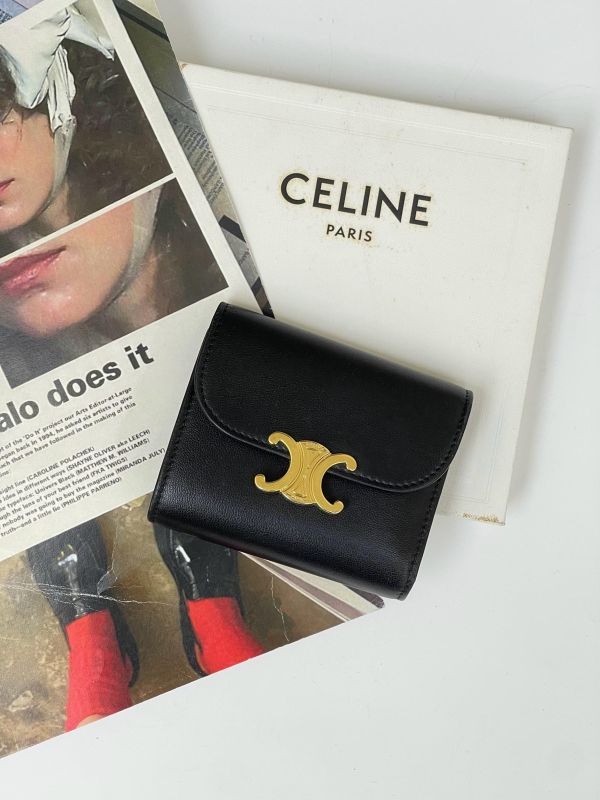 【9成新】CELINE 亮面牛皮革TRIOMPHE三折短夾 