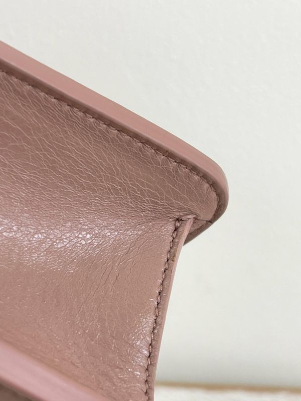 【9成新】DIOR 30 MONTAIGNE 中號 乾燥玫瑰粉 