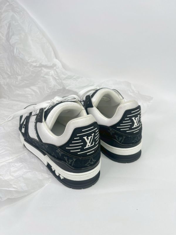 【95成新】LV TRAINER 運動鞋 