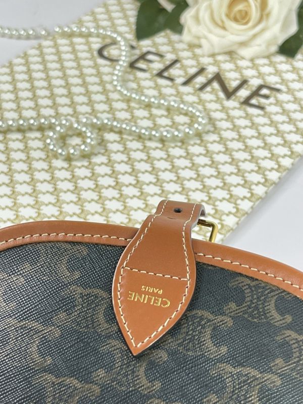 【分期0利率】CELINE Triomphe帆布中型Folco手袋 【95成新】 