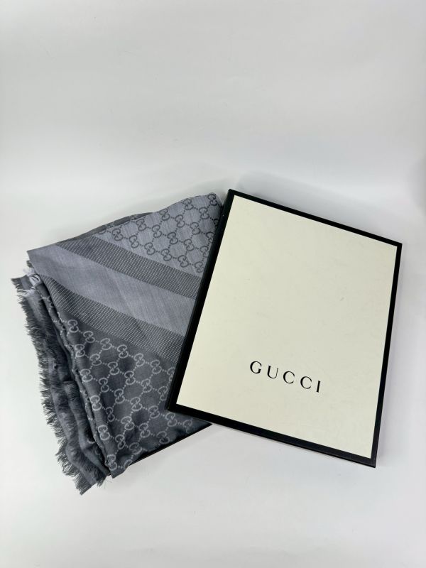 【分期0利率】GUCCI GG緹花羊毛混絲披肩(圍巾)【9成新】 