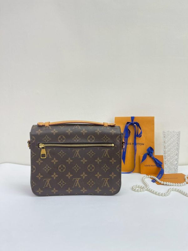 【85成新】LV METIS 學院包 