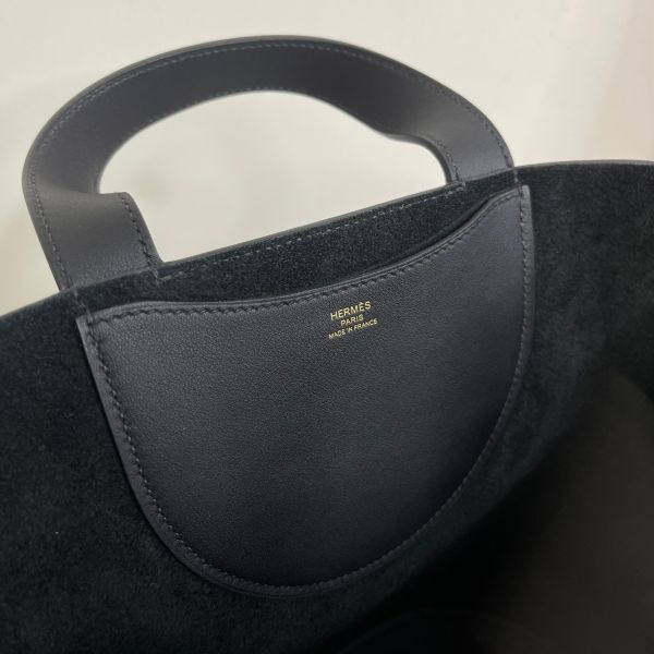 【12期0利率】HERMES IN THE LOOP 豬鼻子菜籃【23年6月韓國購證】【99成新】 