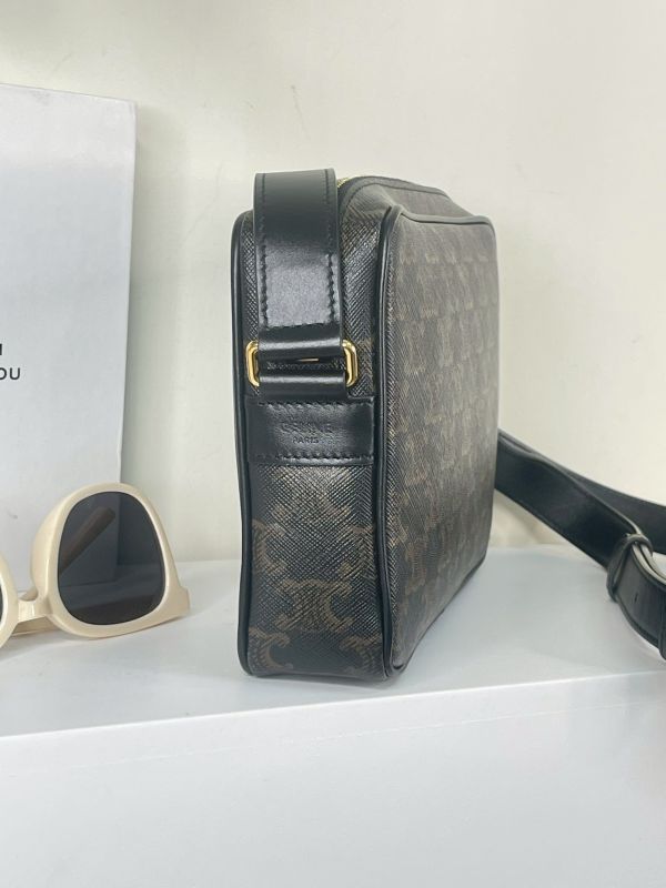 【99成新】CELINE Horizontal 相機包 