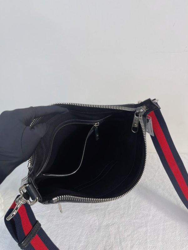 【9成新】GUCCI GG SUPREME 斜背包 