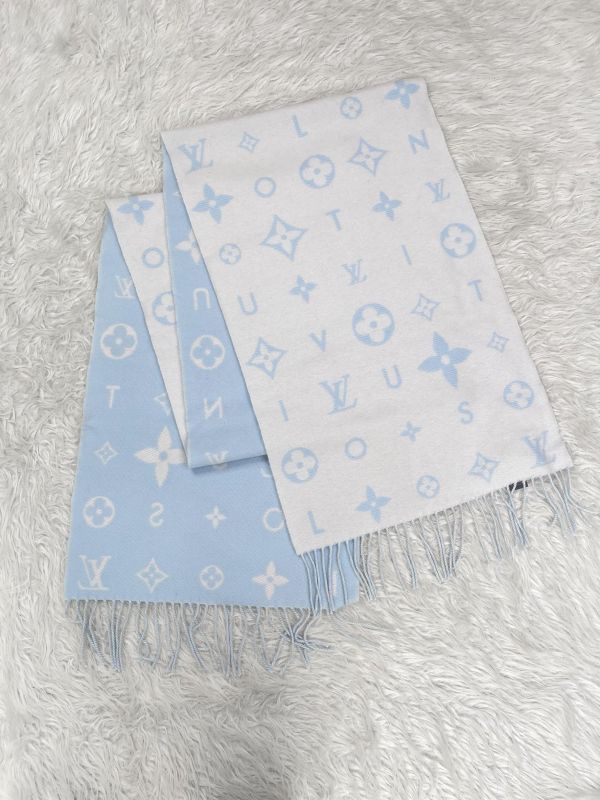 【全新品】LV Reykjavik Cloud 圍巾 