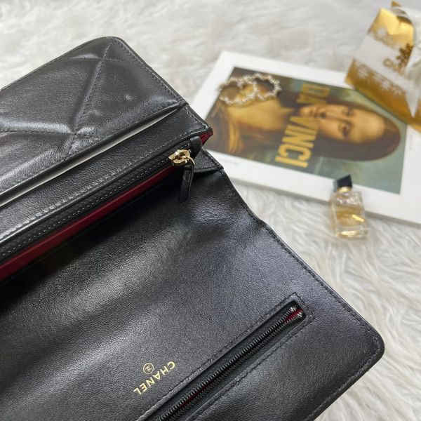 【12期0利率】CHANEL 19 WOC 【95成新】 