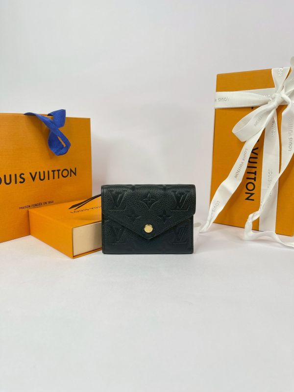 【分期0利率】LV Victorine 錢包 【95成新】 