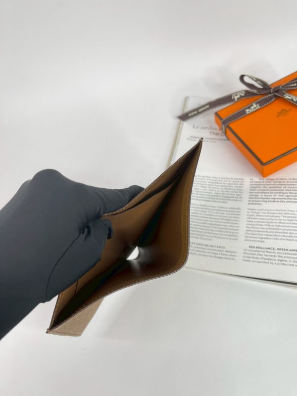 【99成新】HERMES 對開6卡短夾 