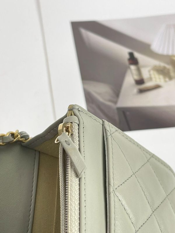 【9成新】CHANEL 羊皮金球WOC 