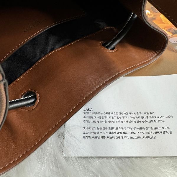 【全新閒置品】【12期0利率】BURBERRY 小款 TB 格紋水桶包 暗樺木棕色 