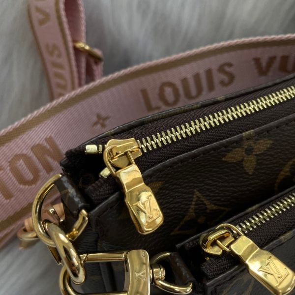 【9.5成新】【12期0利率】LV 五合一麻將包 