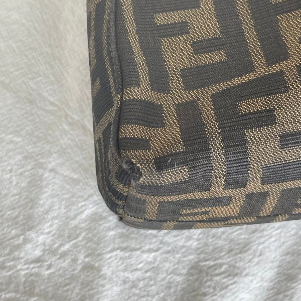 【12期0利率】FENDI 老花腋下包 小號【85成新】 