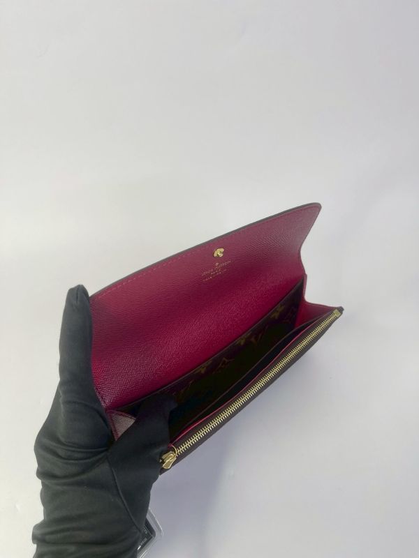 【未使用閒置品】LV Emilie 錢包 