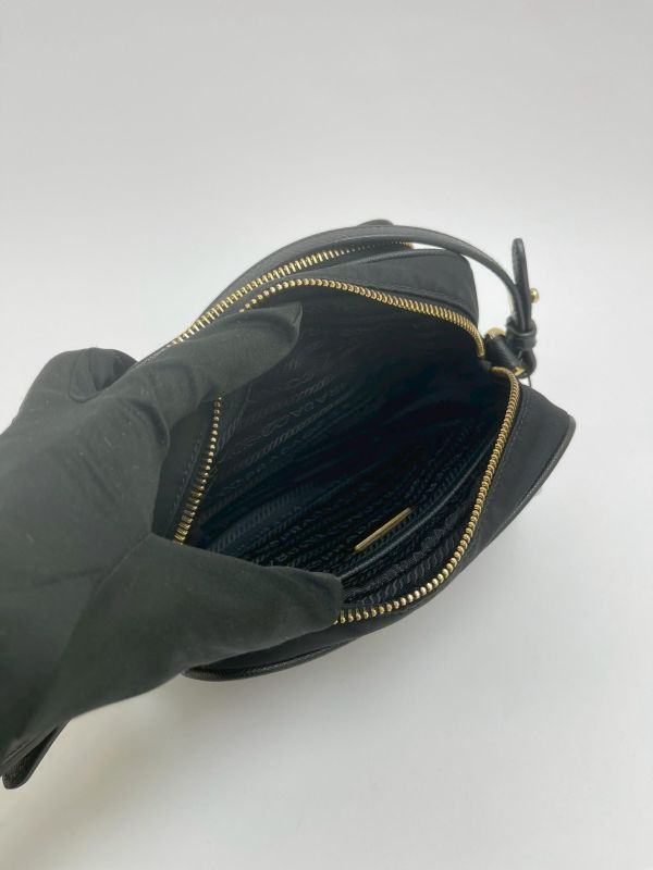 【95成新】PRADA 尼龍迷你相機包 
