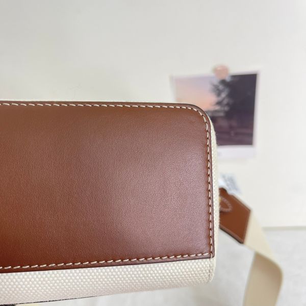 【12期0利率】BURBERRY HORSEFERRY 印花帆布斜背包【95成新】 