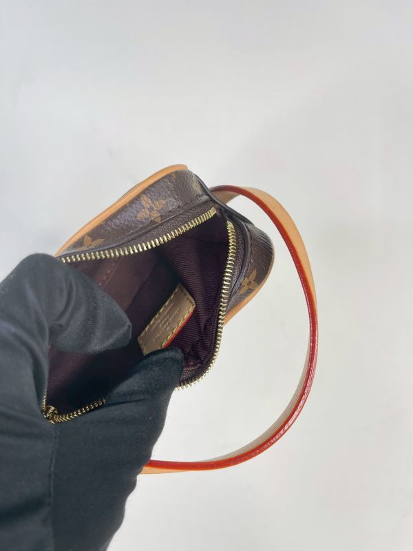 【95成新】LV Croissant MM 