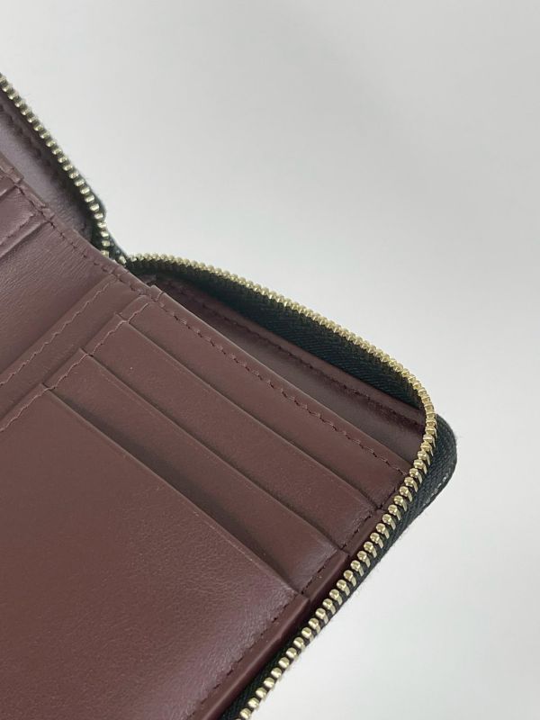 【全新品】CHANEL 魚子醬拉鍊對開短夾 