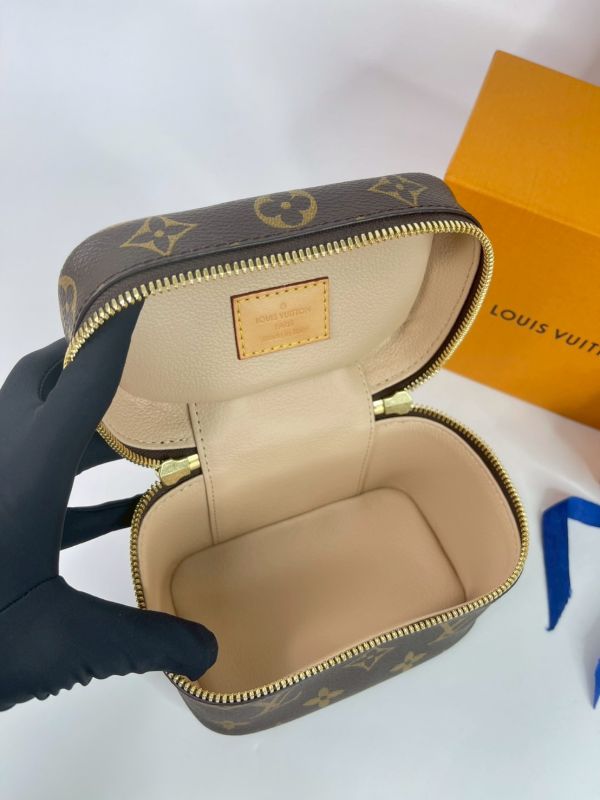 【95成新】LV NICE NANO 