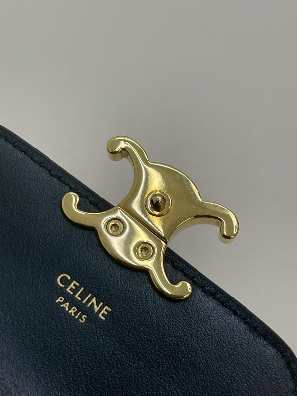 【9成新】CELINE TRIOMPHE翻盖卡包 